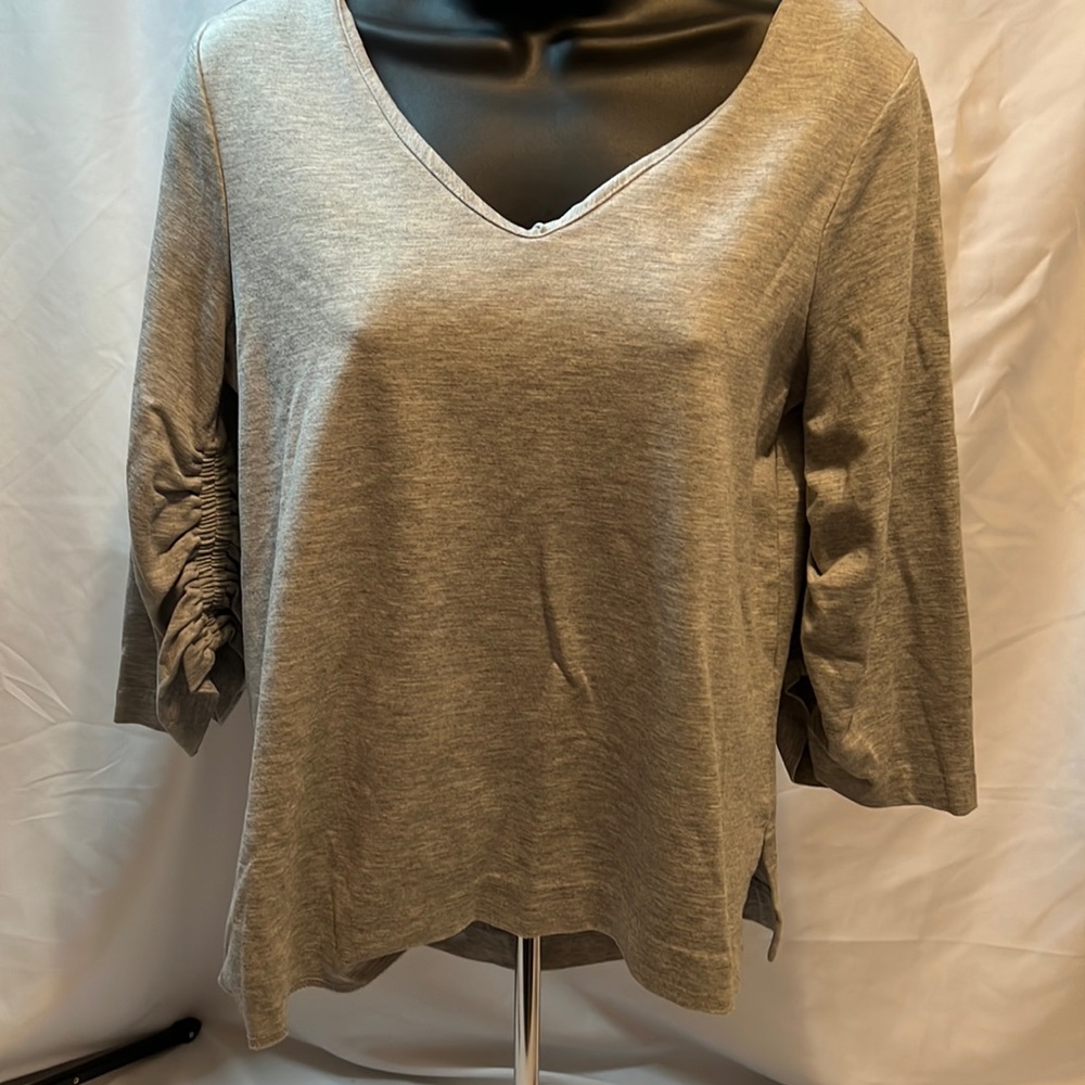 Gray shirt